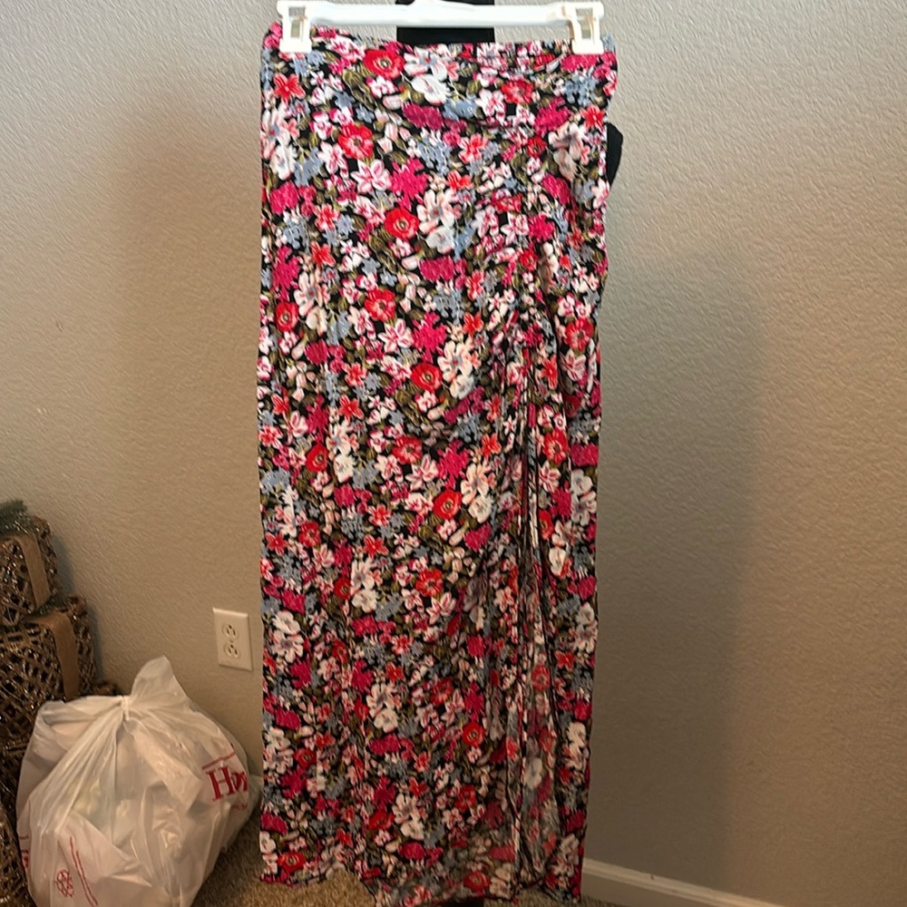 Express floral skirt